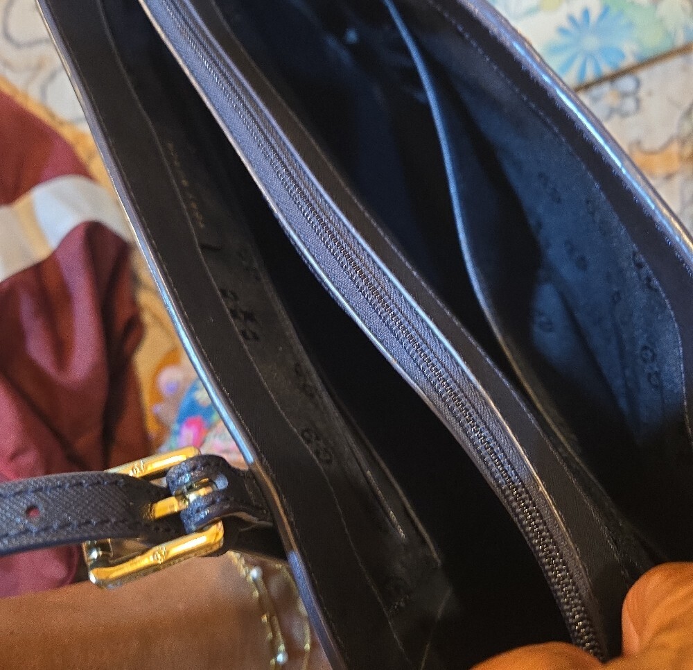 Tory Burch Black Leather Tote Bag And Wallet - Picture 6 of 12